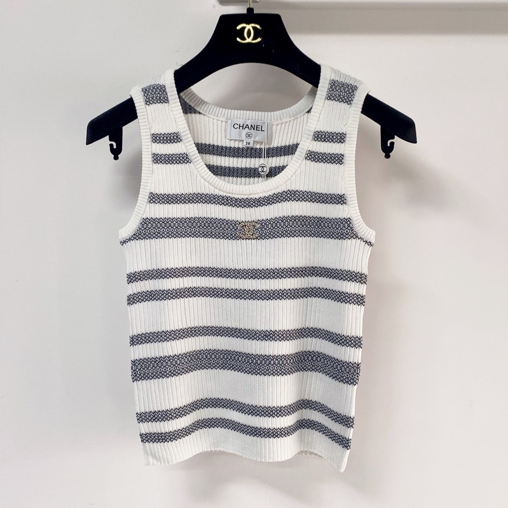 Chanel knitted grey and white striped vest